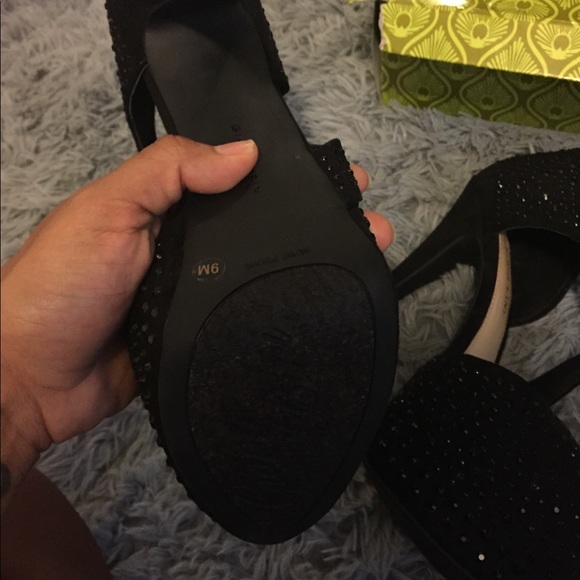 Platforms - Picture 3 of 8